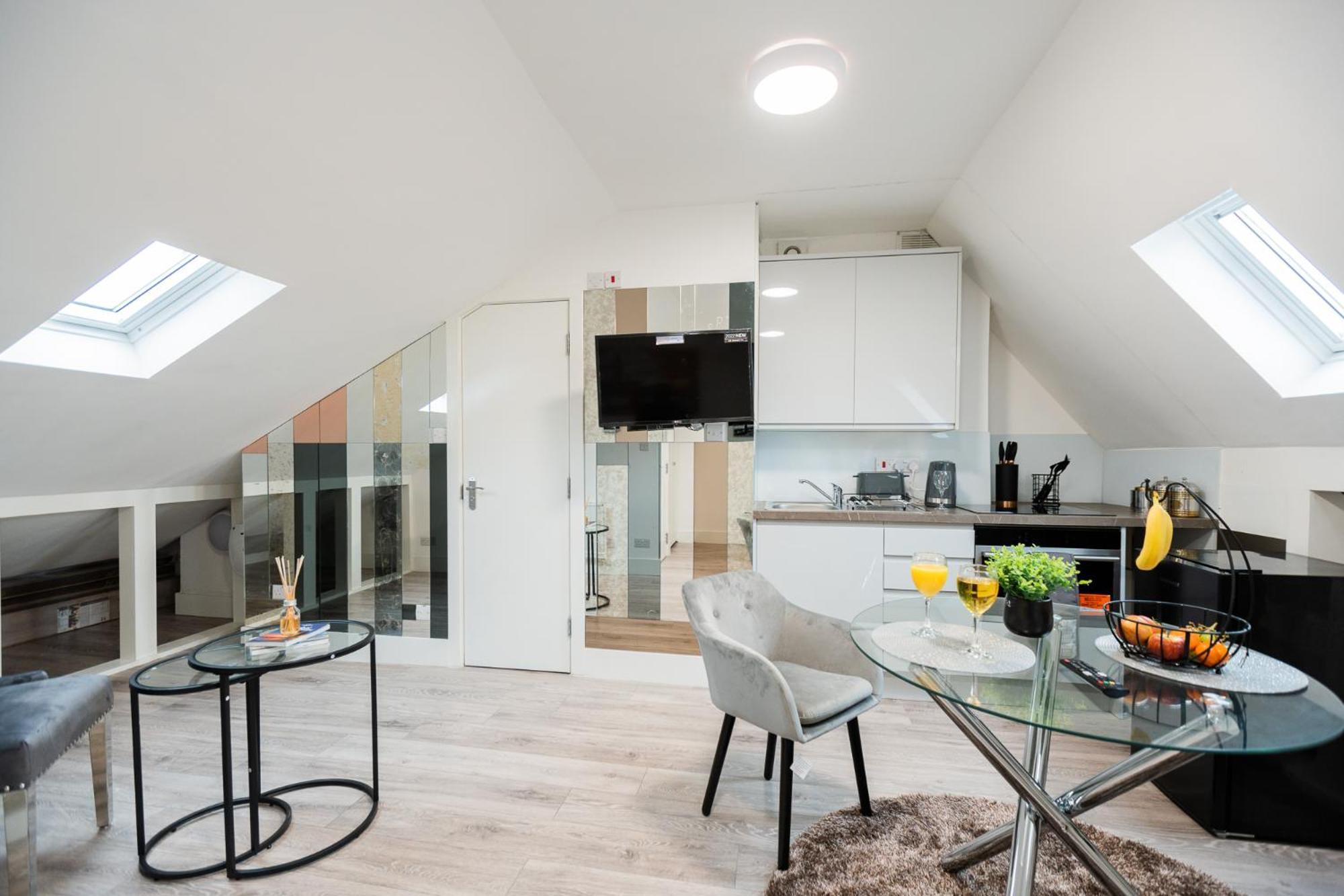 Spacious And Modern Studio In London G Buitenkant foto